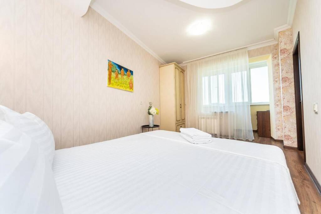 Apartments With Crazy Panoramic View Of The Dniepr Kiev Eksteriør bilde