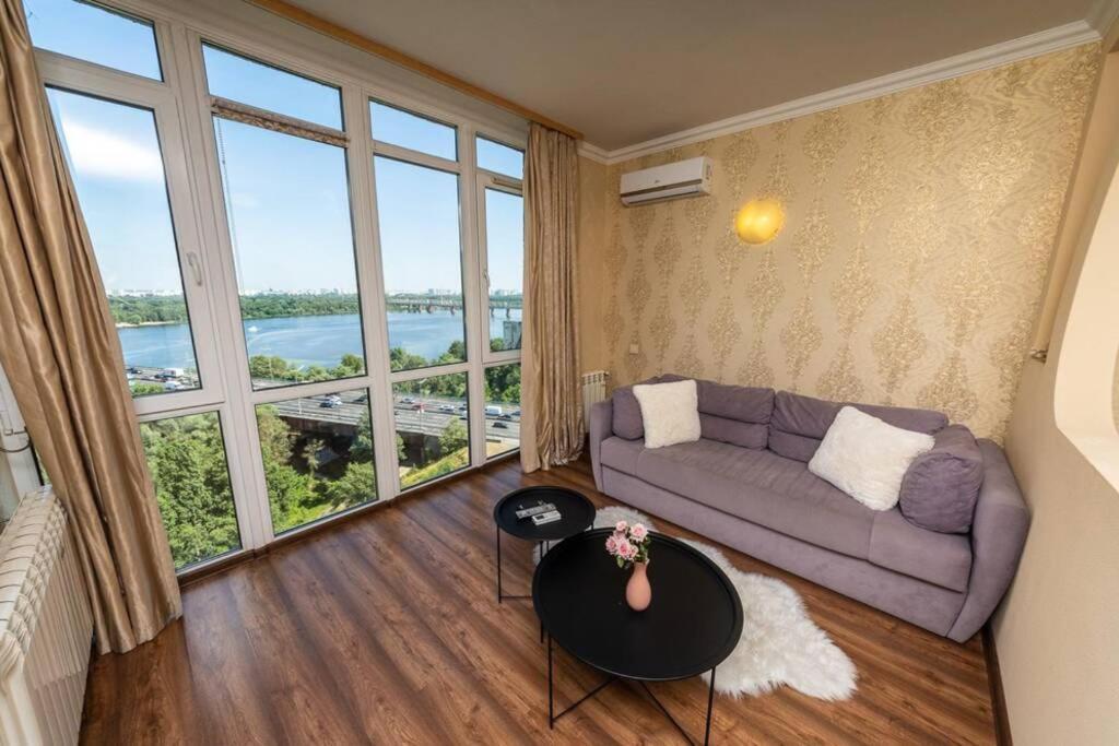 Apartments With Crazy Panoramic View Of The Dniepr Kiev Eksteriør bilde
