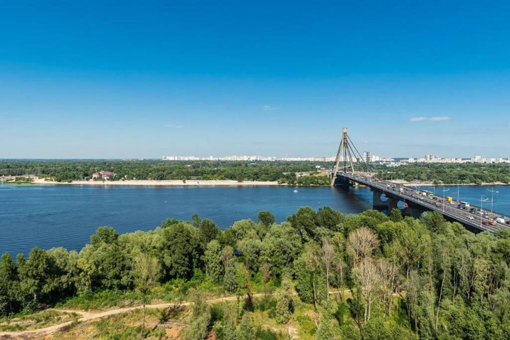 Apartments With Crazy Panoramic View Of The Dniepr Kiev Eksteriør bilde